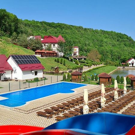 Mishyn-City Hotel Dobrovlyany Dış mekan fotoğraf