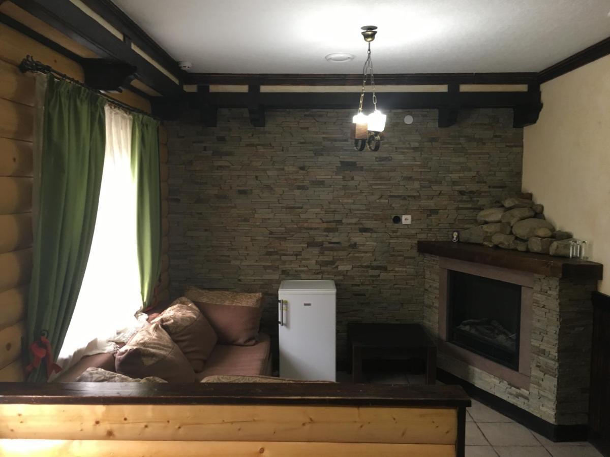Mishyn-City Hotel Dobrovlyany Dış mekan fotoğraf
