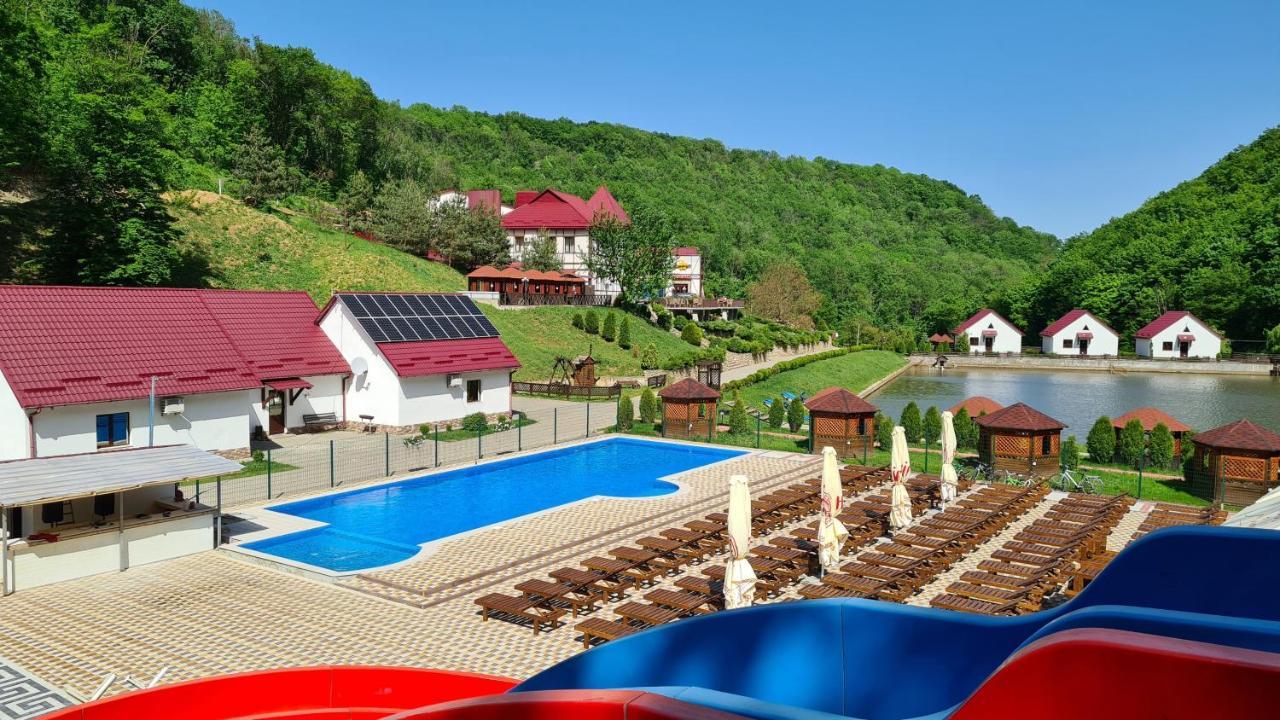 Mishyn-City Hotel Dobrovlyany Dış mekan fotoğraf