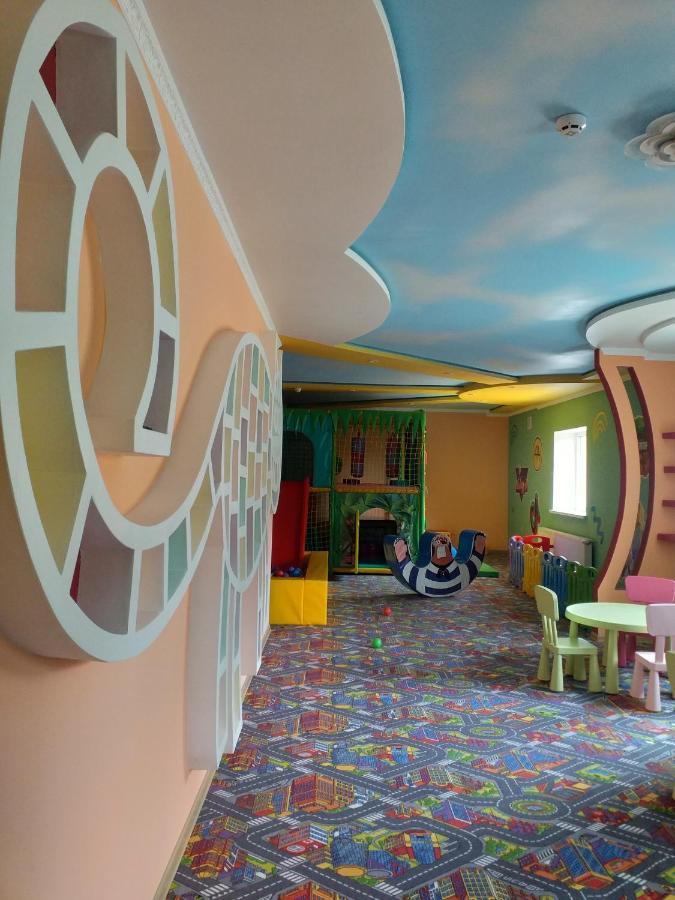 Mishyn-City Hotel Dobrovlyany Dış mekan fotoğraf