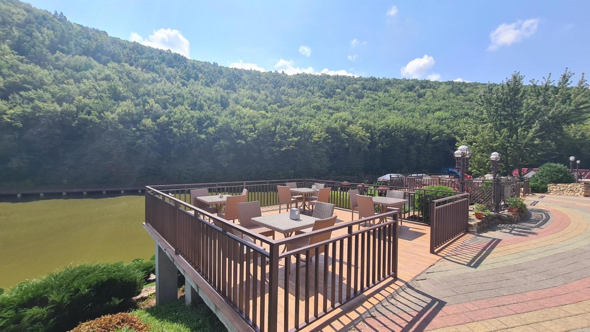 Mishyn-City Hotel Dobrovlyany Dış mekan fotoğraf